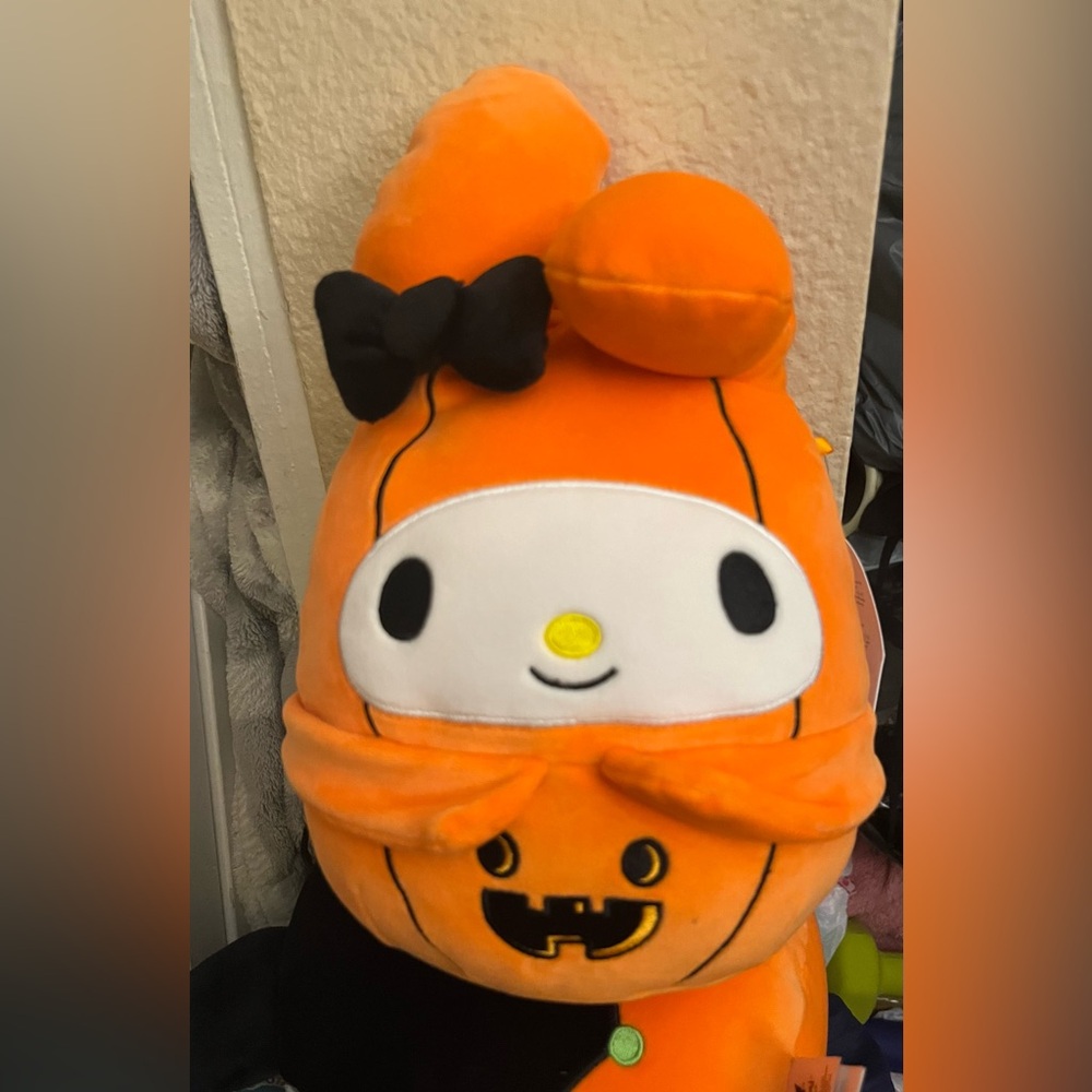 MY MELODY HALLOWEEN SQUISHMALLOW NWT 😍🩷🔥😫